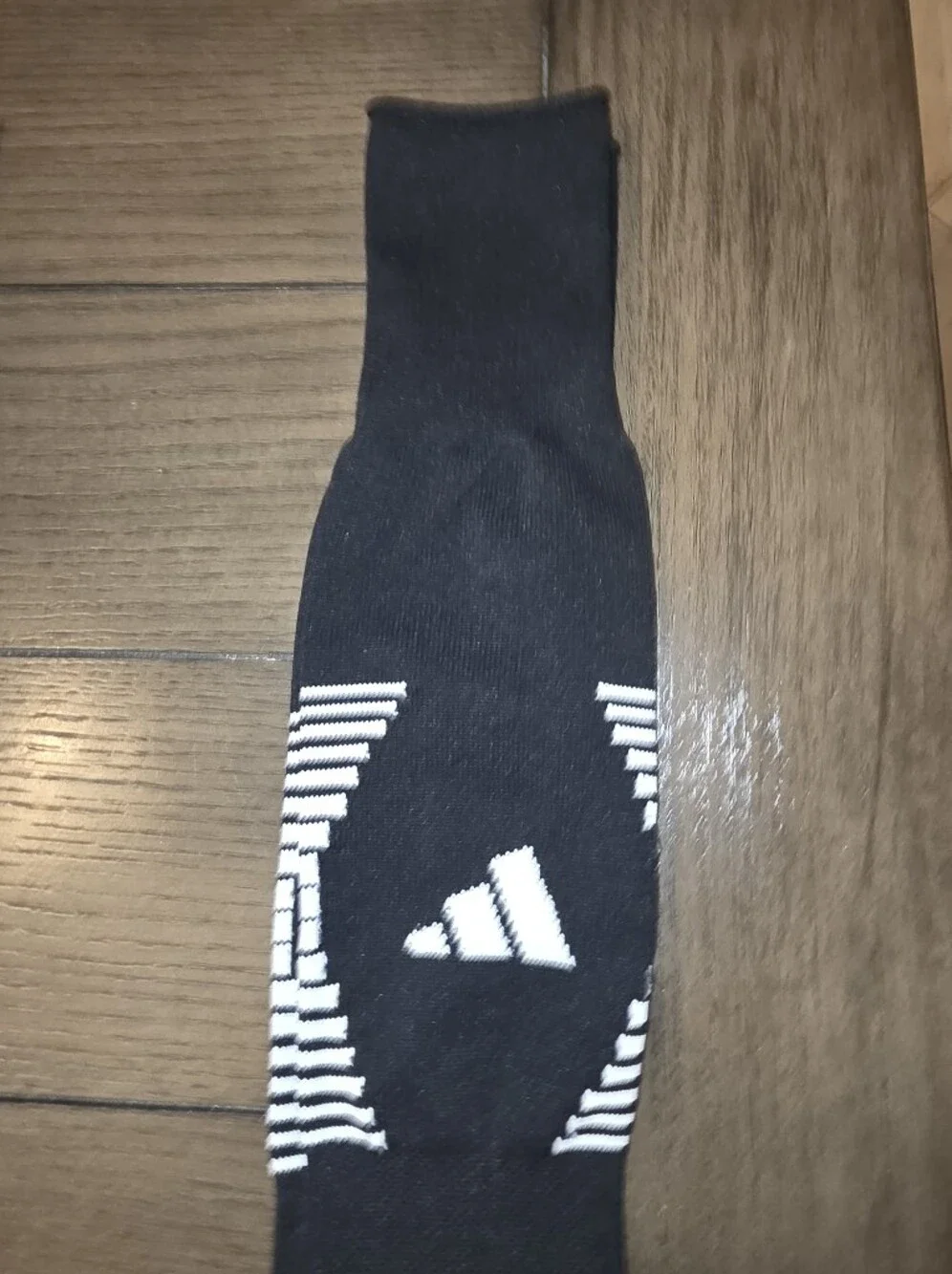 adidas Team Speed 4 Sock Black/White Youth Medium EUC